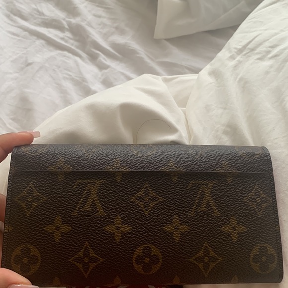 LV wallet - Picture 7 of 8
